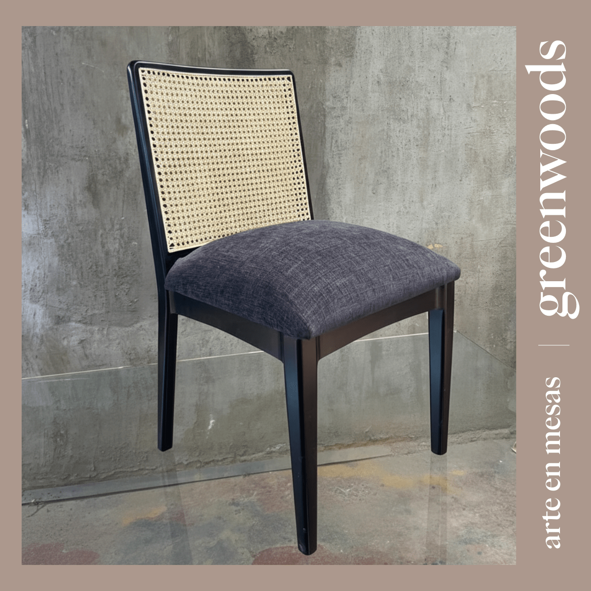 Silla de Comedor Moderna en Madera Lenga con Respaldo de Junco | Modelo Atenea - banquetas | Greenwoods Chile